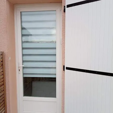 Duplex 24m2 Classé 2 étoiles à 2km D'aubenas Apartamento Aubenas