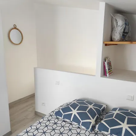 Duplex 24m2 Classé 2 étoiles à 2km D'aubenas *