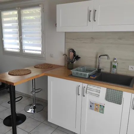 Apartamento Duplex 24m2 Classé 2 étoiles à 2km D'aubenas