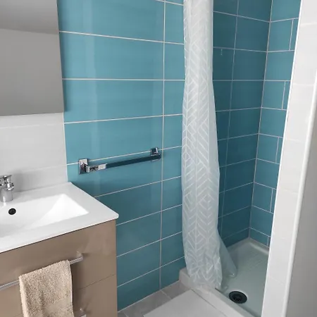 Duplex 24m2 Classé 2 étoiles à 2km D'aubenas *