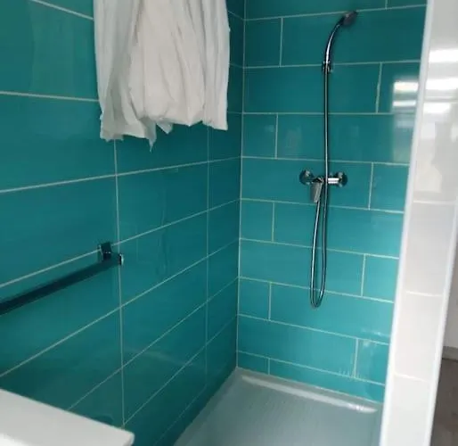 Duplex 24m2 Classe 2 Etoiles A 2km D'aubenas
