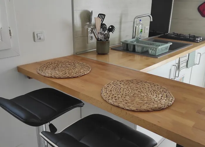 Duplex 24m2 Classe 2 Etoiles A 2km D'aubenas * أوبينا